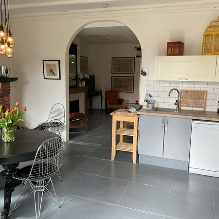 Maison Hirondelles Gites Mezieres-sur-Issoire Eksteriør bilde