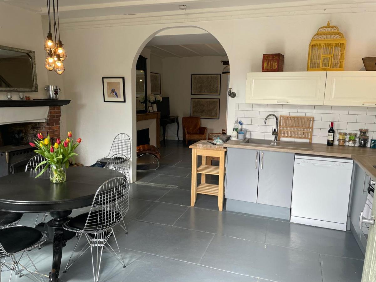 Maison Hirondelles Gites Mezieres-sur-Issoire Eksteriør bilde